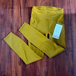 Lululemon power thru HR tight sz 4